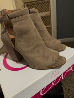 Women’s Shoes – Size 10 – Brand New & Like New