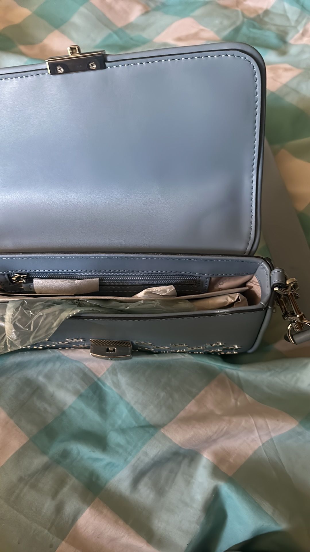 Crossbody blue bag