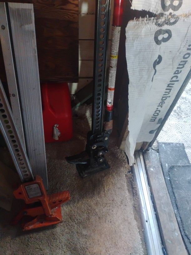 Hi Lift Jeep Jack