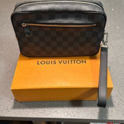 Louis Vuitton Damier Graphite Canvas 