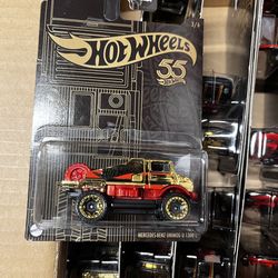 2023 Hot Wheels 55th Anniversary Pearl/Chrome Mercedes-Benz Unimog U 1300 Chase
