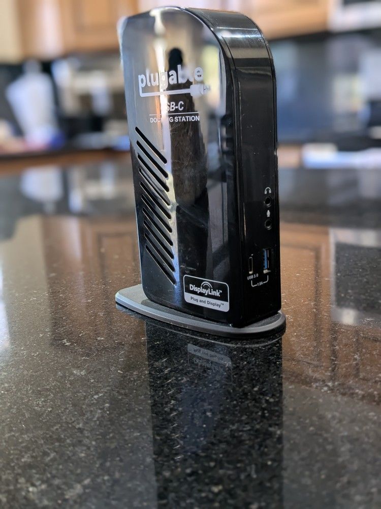 Plugable 4k Dual Monitor Docking Station