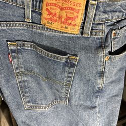 Levi’s Size 40