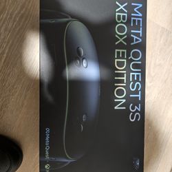 Xbox Quest META 3 BRAND NEW