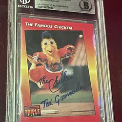 BAS BGS COA Ted Giannoulas THE FAMOUS SAN DIEGO PADRES CHICKEN SIGNED 1992 Triple Play BASEBALL CARD