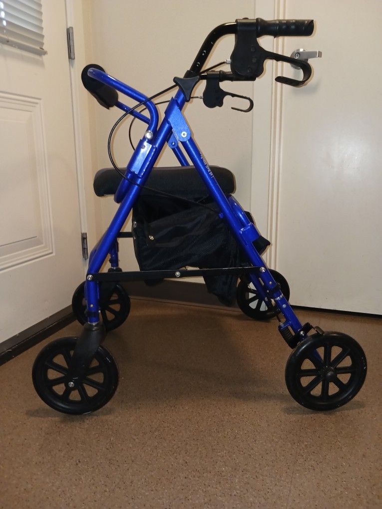 Walker Elite By Hugo Boss Top Of The Line With Extra Concealed Storage ...