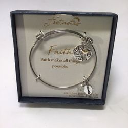 NWT Footnotes Faith Bracelet