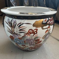 Chinese flowerpot