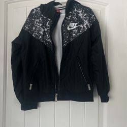 Nike Wind/rain Jacket  7/L 