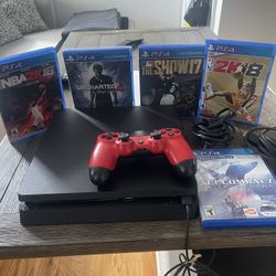 PS4 Combo/ W Games