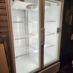 Cooler 2 Doors