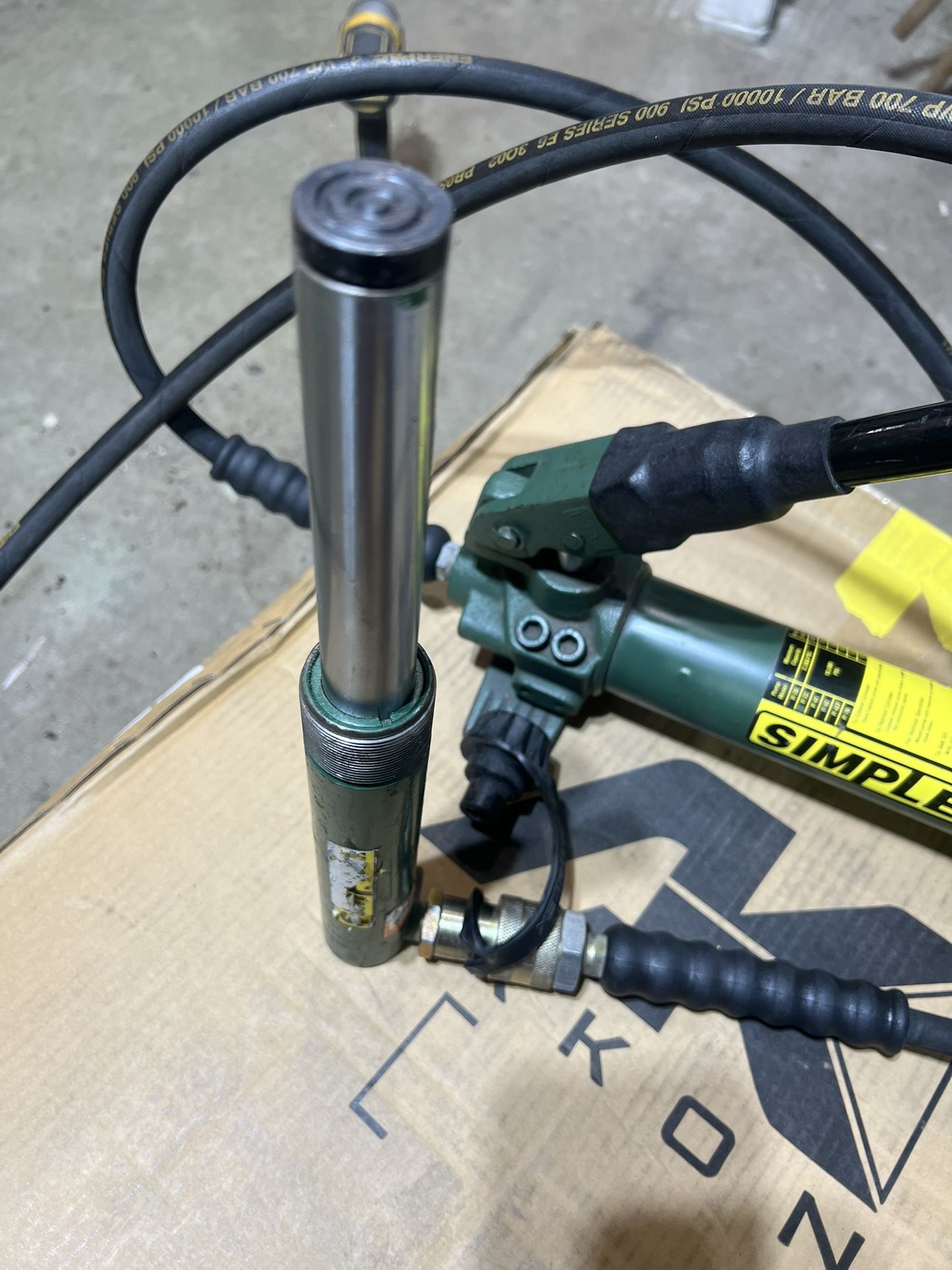 Simplex P41 Simplex Hydraulic Hand Pump Simplex Single Acting Hydraulic Hand Pump