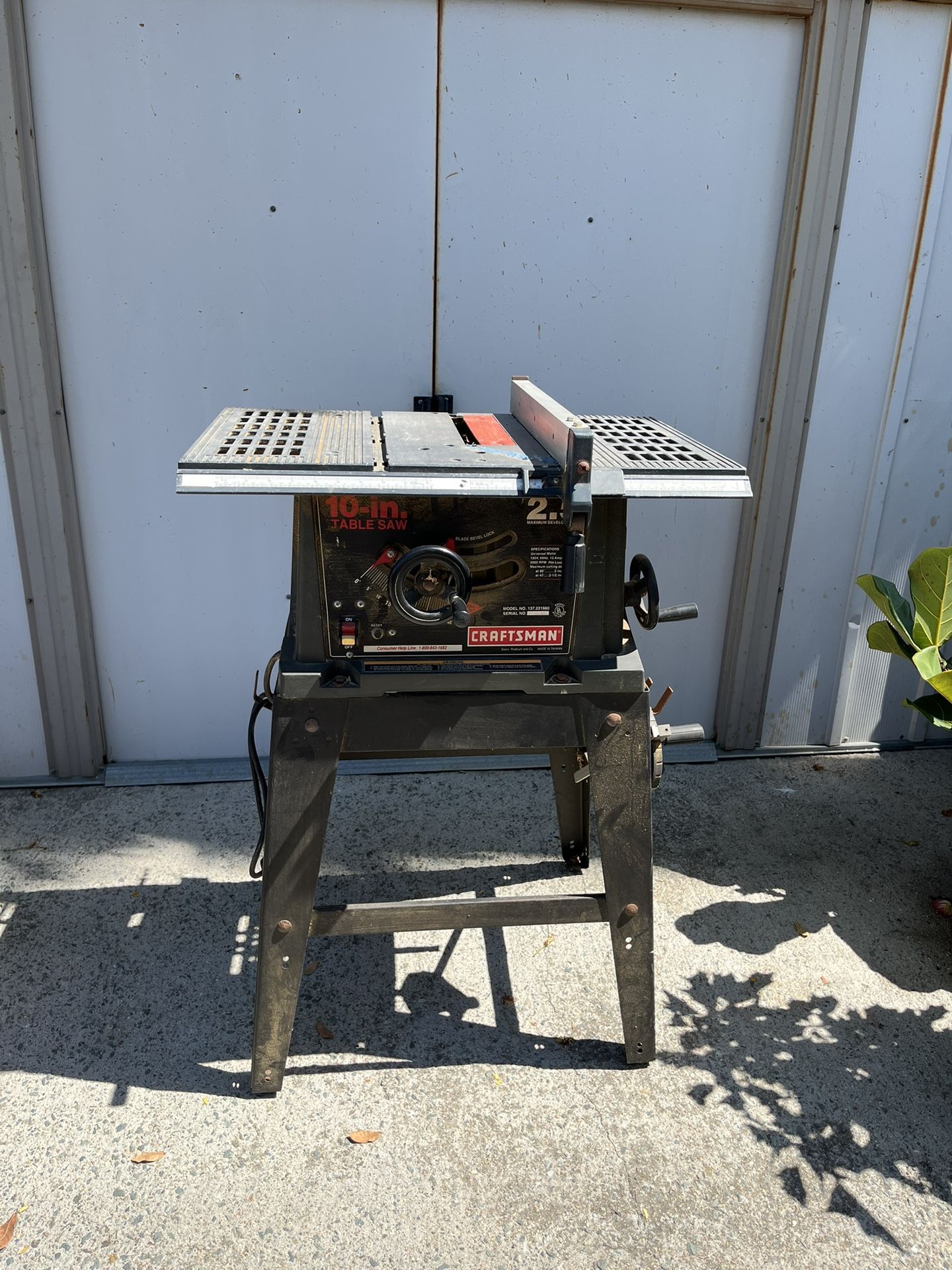 Craftsman 10-in. Table Saw