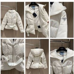 White Puffer Women's Jacket With Belt Bag Size M OR L NEW