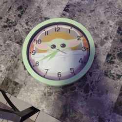 Baby Yoda Clock
