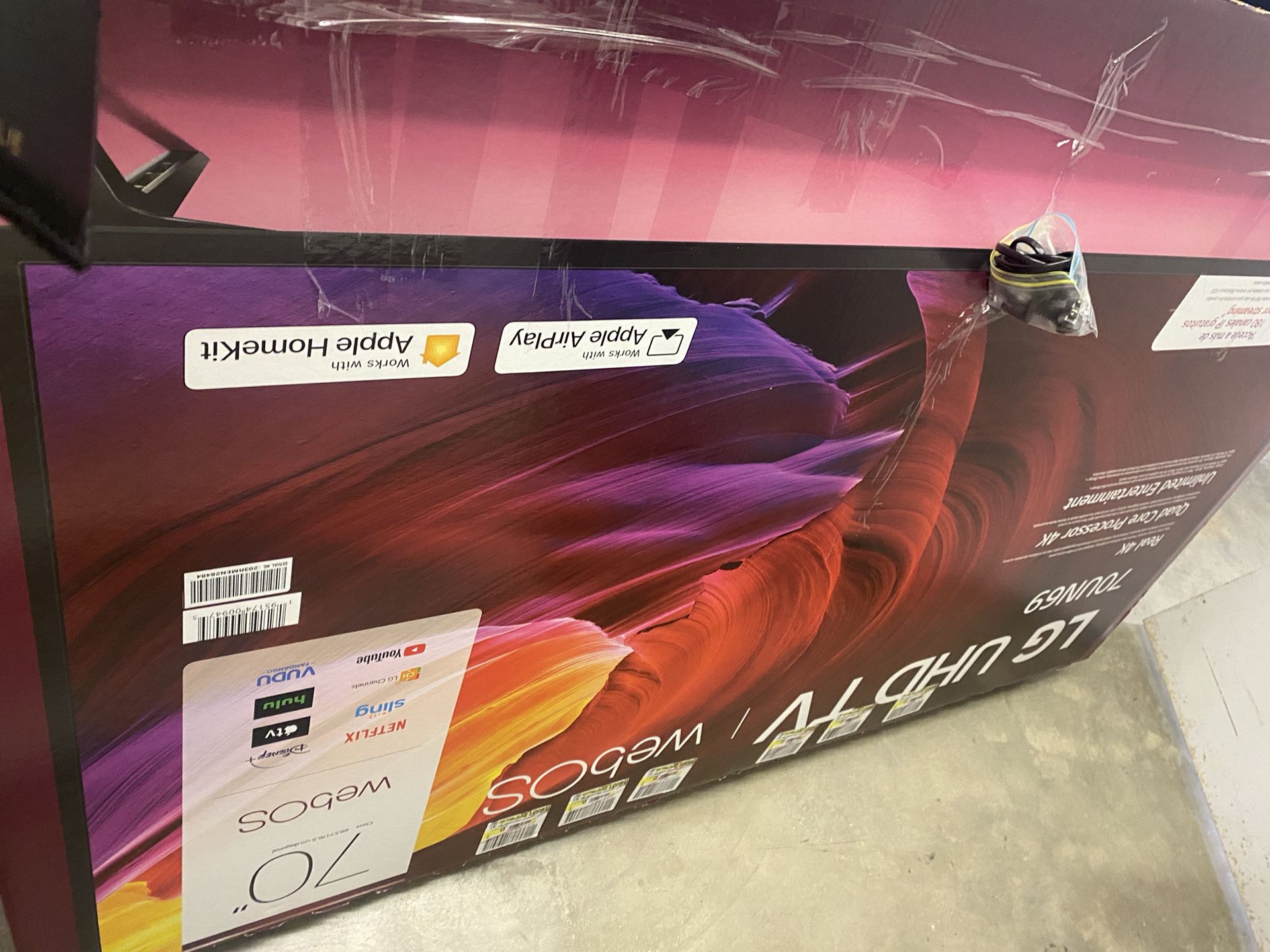 70in LG UHD Web OS Smart TV 