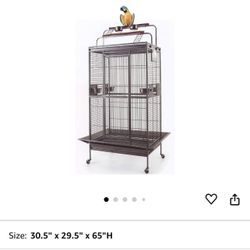 Large Iron Bird/Parrot Cage.