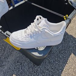 Nikes White Air Forces