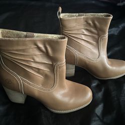 Timberland Ankle Booties Sz9