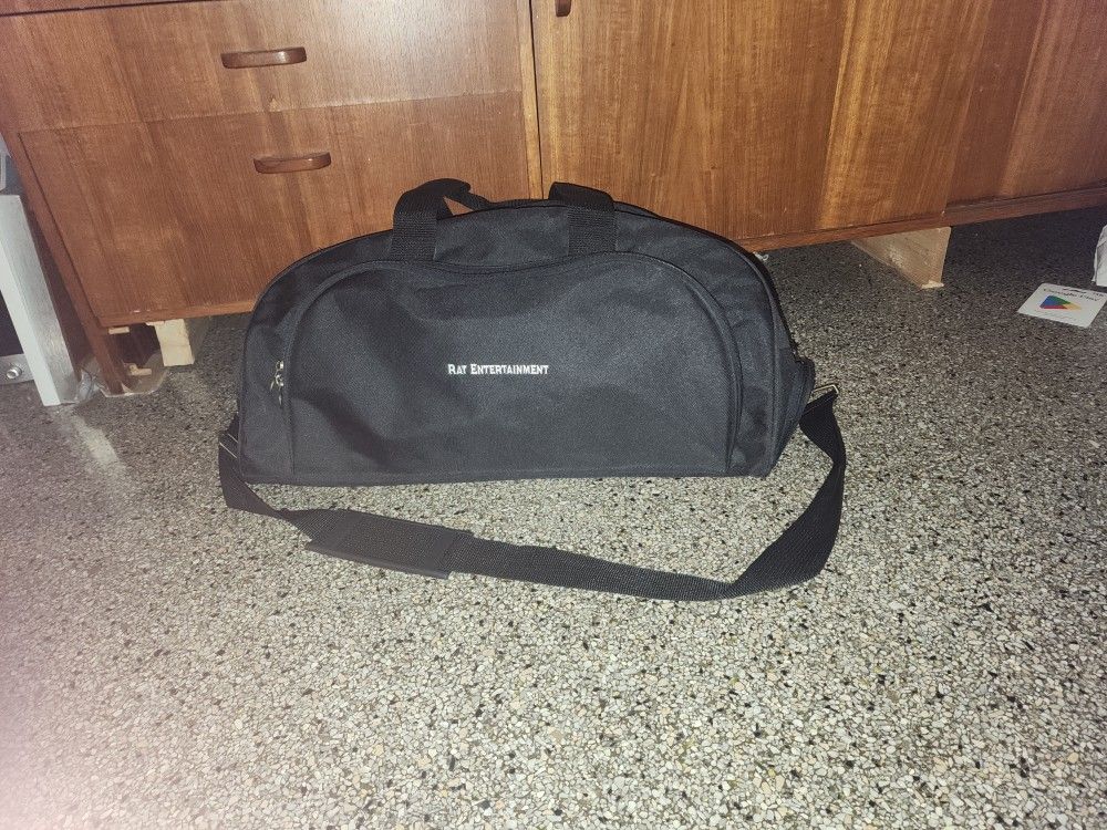 Leeds Golf Duffle Bag