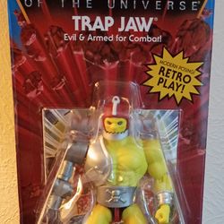 Masters Of The Universe: Origins Trap Jaw (Mini Comic Book Included)