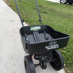 Lknew Scotts Turf Builder edge guard lawn spreader