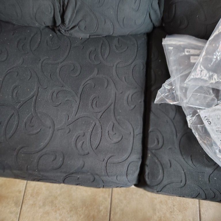 Couch Like New And Perfect Condition