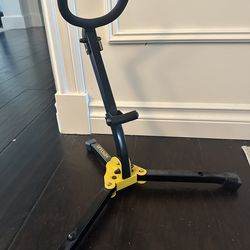 Saxophone Stand