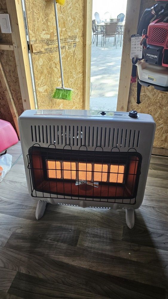 Mr Heater 30000 BTU PROPANE HEAT