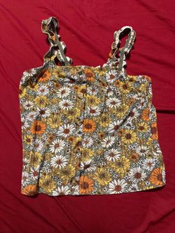 Floral Ruffle Strap Crop Top