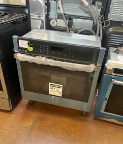 Built in Single wall oven GE appliances 30 inch wide stainless steel