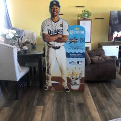 Mookie Betts Life-size Dodgers Cardboard Statue 