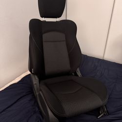 Nissan 370z oem seats 