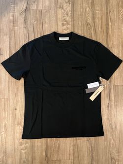 Essentials Tee