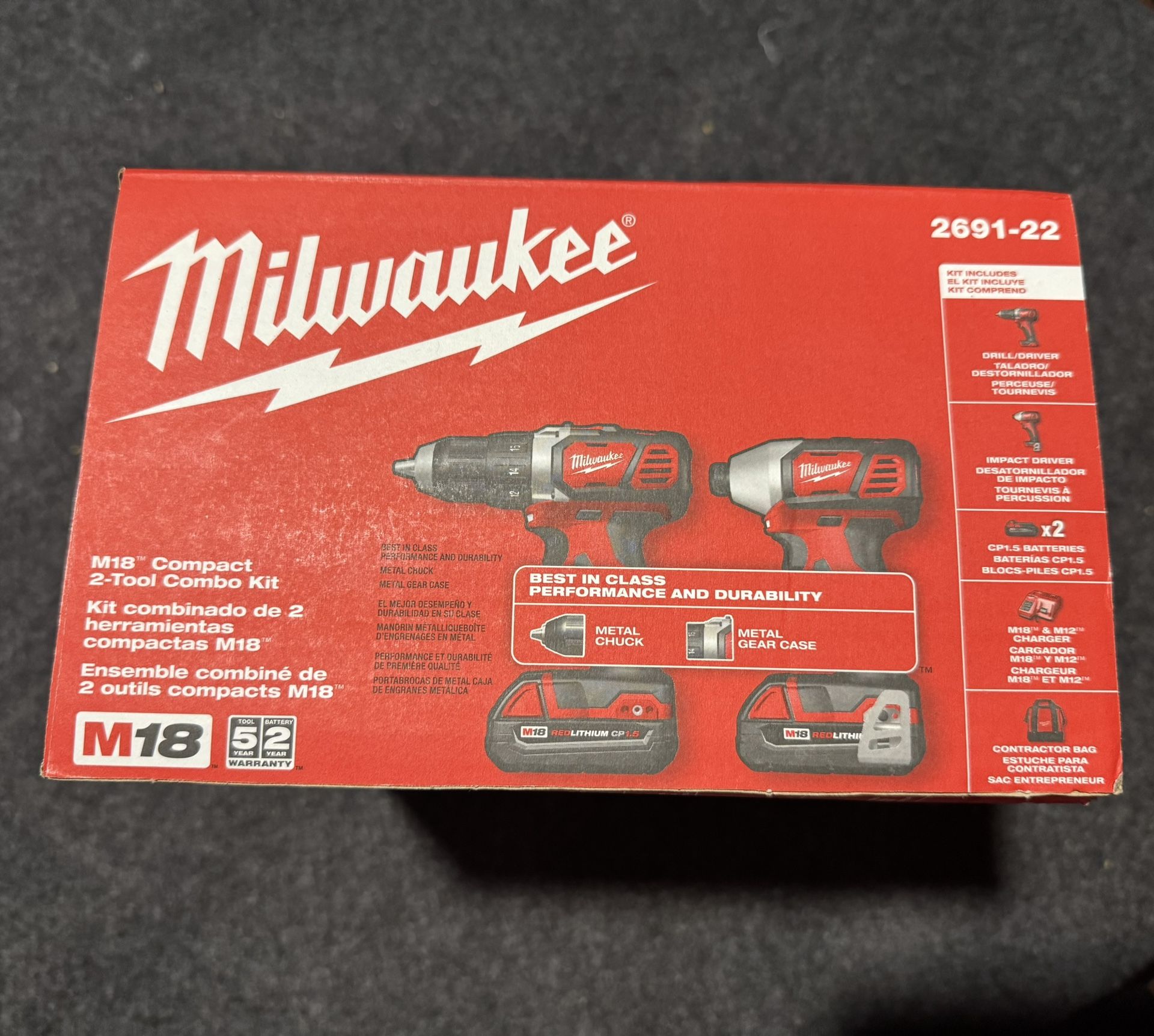 Milwaukee M18 Drill combo set (2 drills)