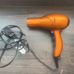 Hair dryer