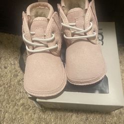 $65 Brand New Uggs For Sale Size 2-3