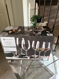 Member's Mark 8-Piece Crystal Wine Glass Set