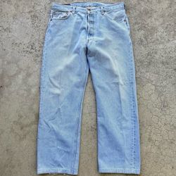 Vintage 1999 Levi’s 501 Light Wash Blue Jeans 34x27.5