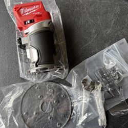 Milwaukee M18 FUEL 18V Lithium-lon Brushless Cordless Compact Router (Tool-Only)