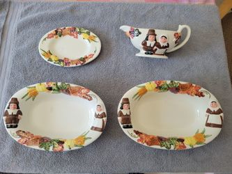 Vintage Publix Ceramic Thanksgiving Gravy Boat W/Tray And Oval Serving Bowls.
