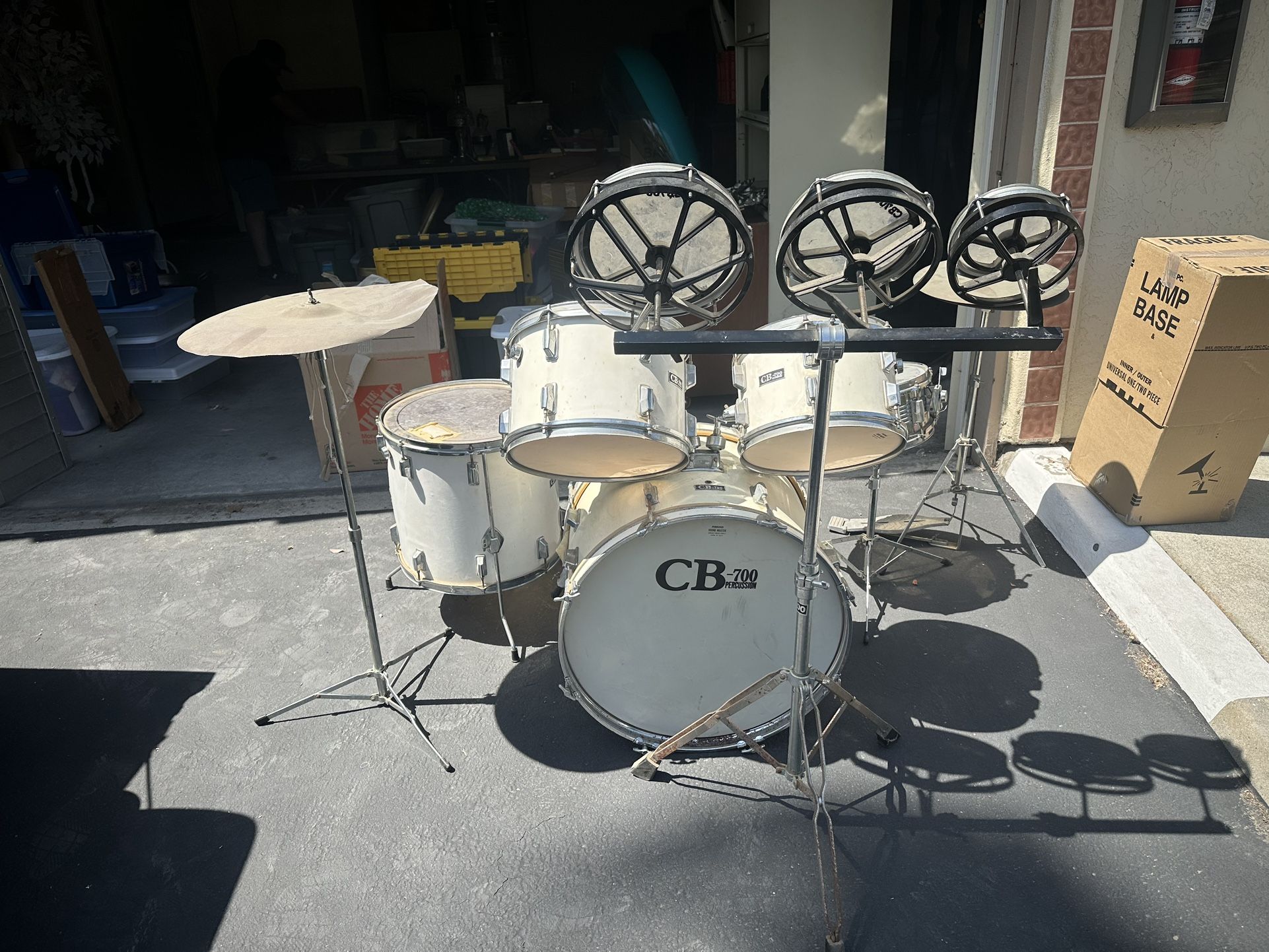 CB-700 Percussion Drum Set $200