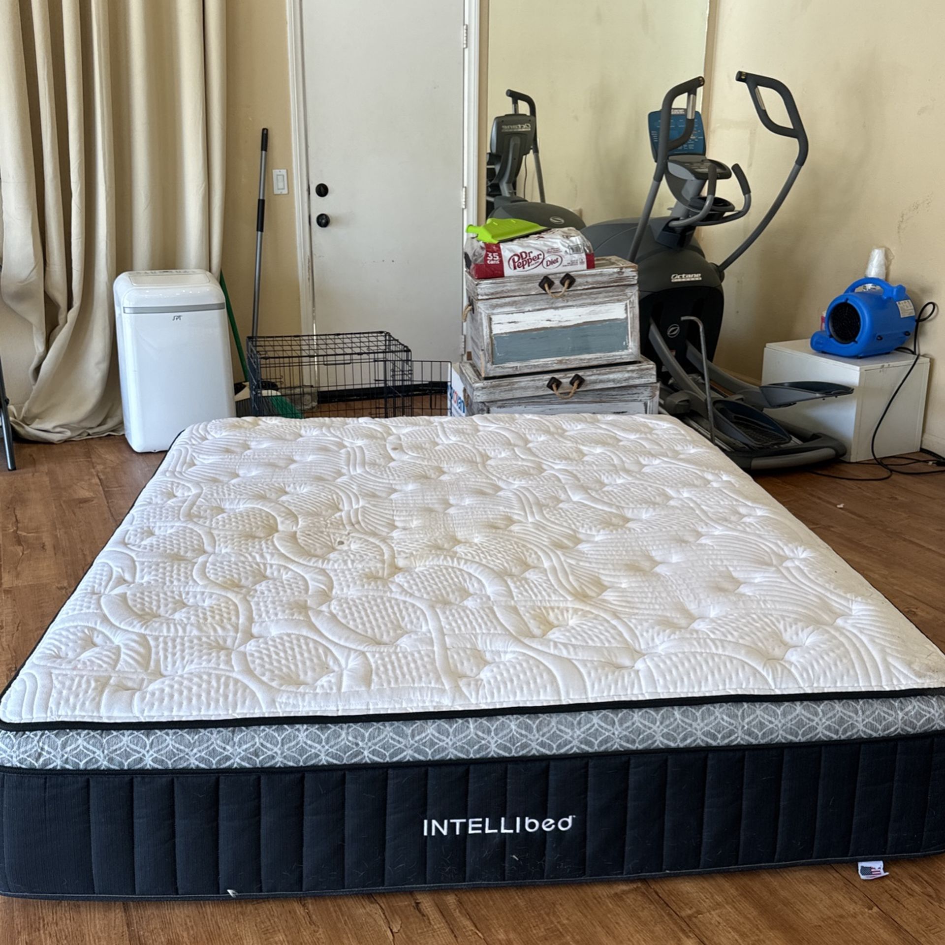 INTELLIbed Nightfall Mattress California King for Sale in Chula Vista ...