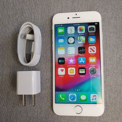 iPhone 6 - UNLOCKED - Like New 