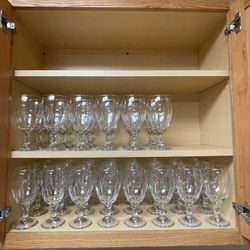 Drinking Glasses & Racks 