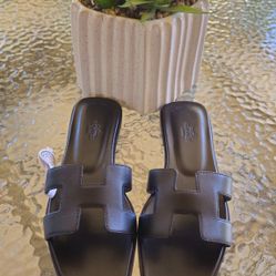 Hermes Black Leather Sandals