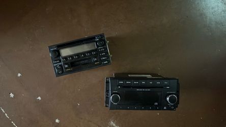 Jeep Chrysler Dodge radio with CD car stereo