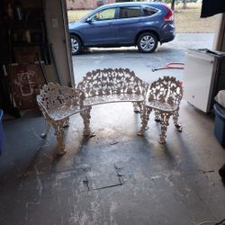 VINTAGE GRAPEVINE & LEAF