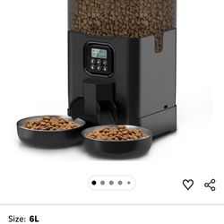 Voluas Automatic Cat Feeder for Two Cats, Double Pet Feeder with 2 Stainless Steel Bowls, 6L