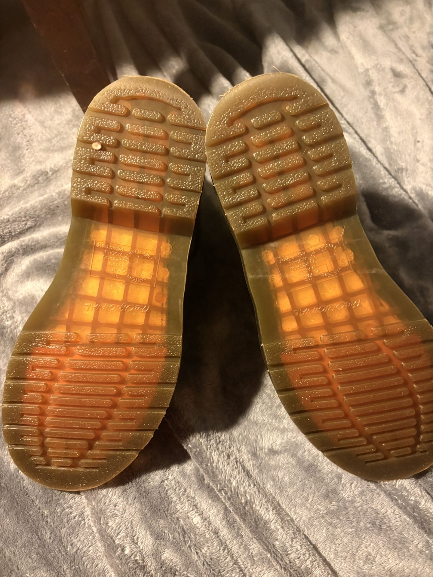 Dr. Martens Air Wait Black